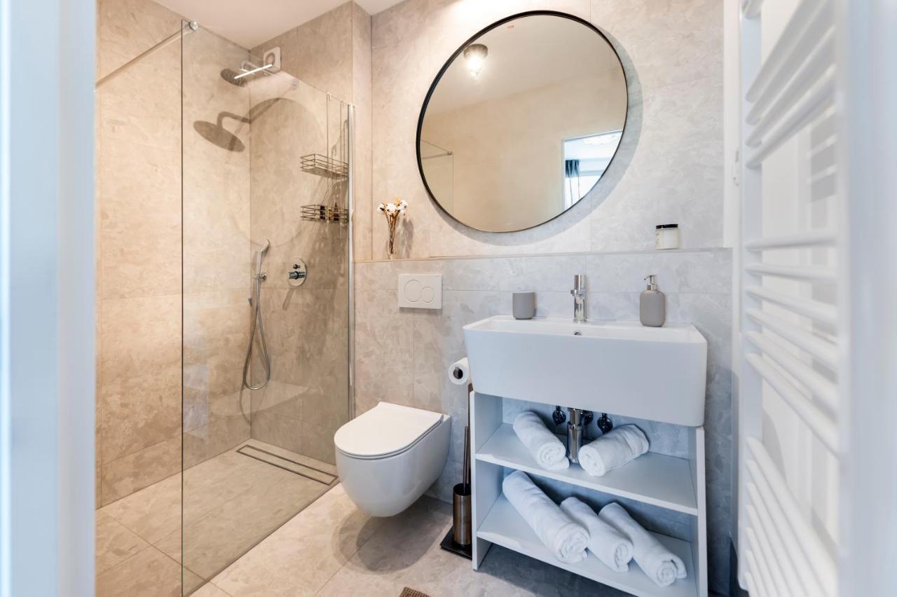 The Grand Apartment Rovigno Esterno foto