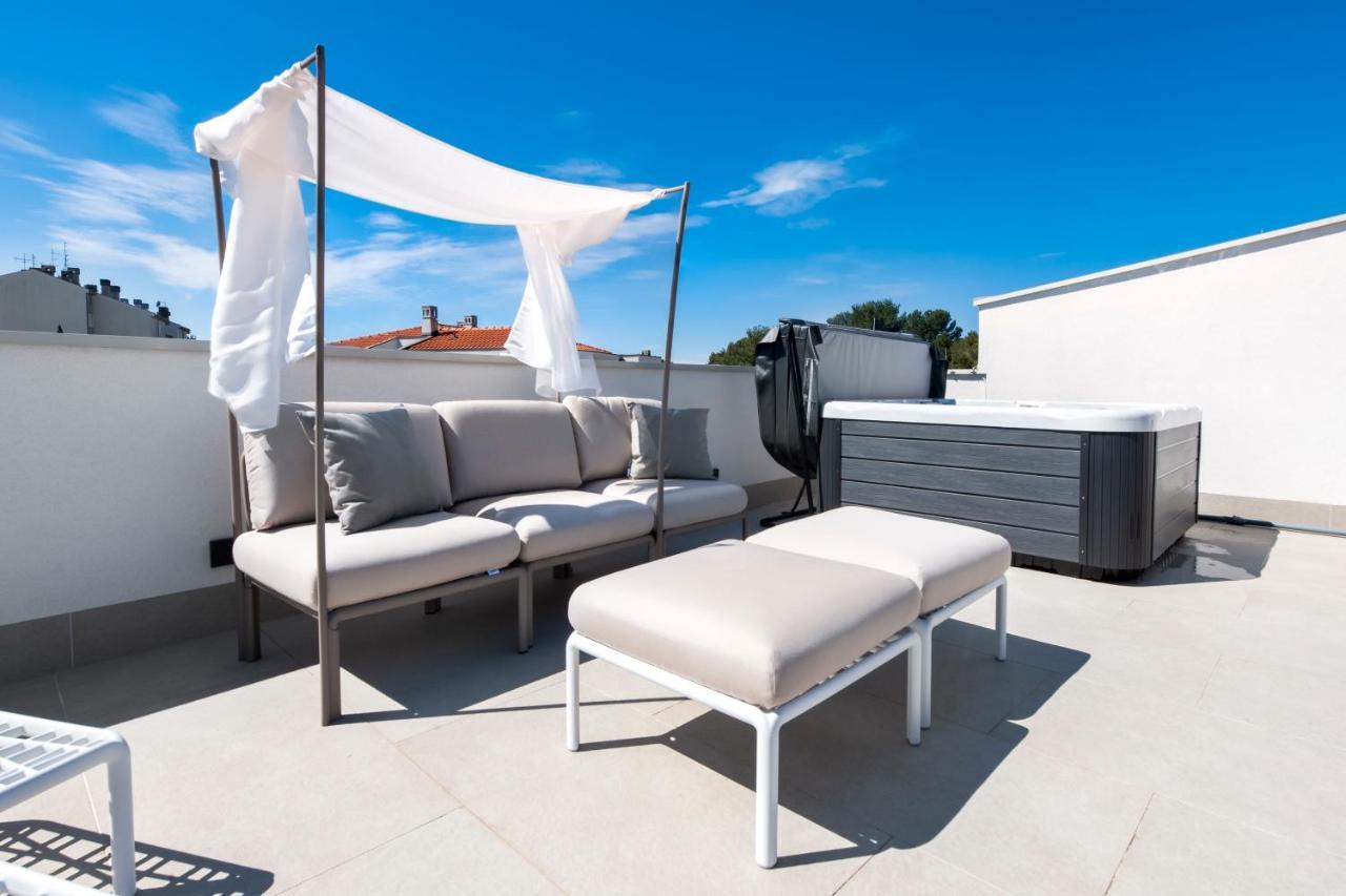 The Grand Apartment Rovigno Esterno foto