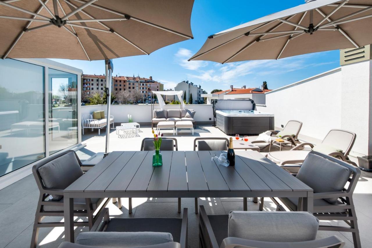 The Grand Apartment Rovigno Esterno foto